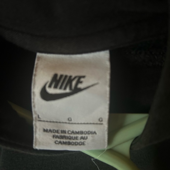 Black Nike Hoodie - Picture 2 of 2